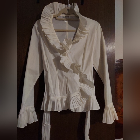 Isadora blouse with Ruffle flounces and Long belt. Medium - Picture 4 of 11